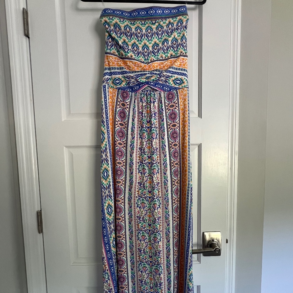 Hale Bob strapless/sleeveless dress size S. Never worn!